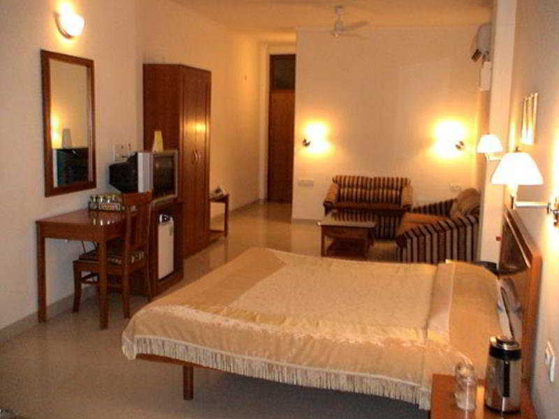 Airport Hotel New Delhi Exterior photo