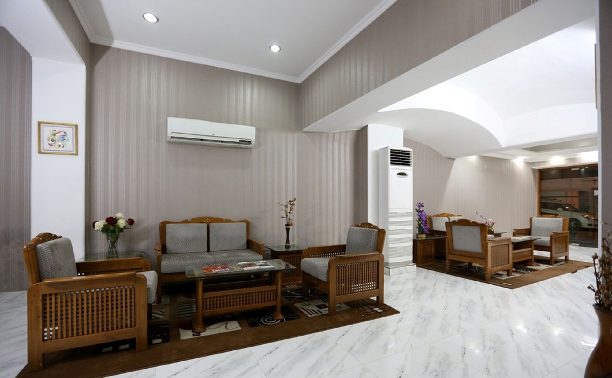 Airport Hotel New Delhi Exterior photo